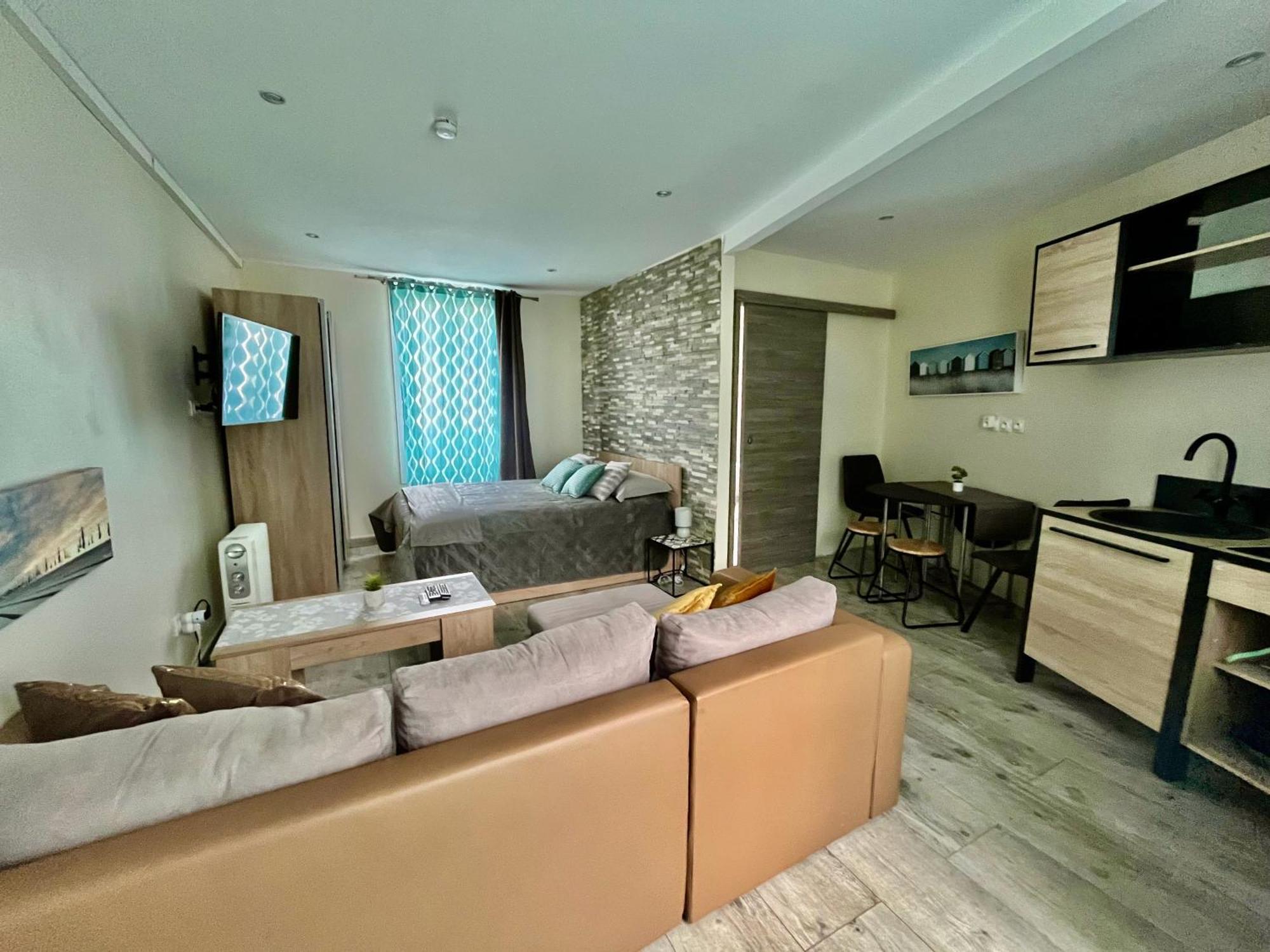 La Villa L'Oiseau Bleu Proche De La Plage Et De Deauville !!! Awards 2025 Blonville-sur-Mer Habitación foto